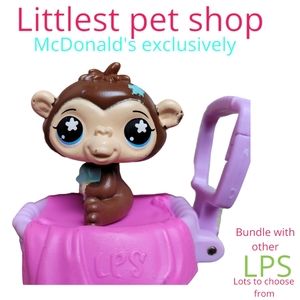 Hasbro Littlest Pet Shop MCDONALD'S brown monkey teal star eyes collectible toy